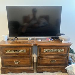 Dressers/ Tv Stand 