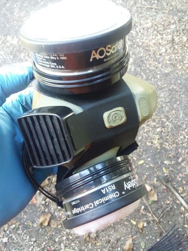 SAFETY RESPIRATOR CARTRIDGES AND MASK
