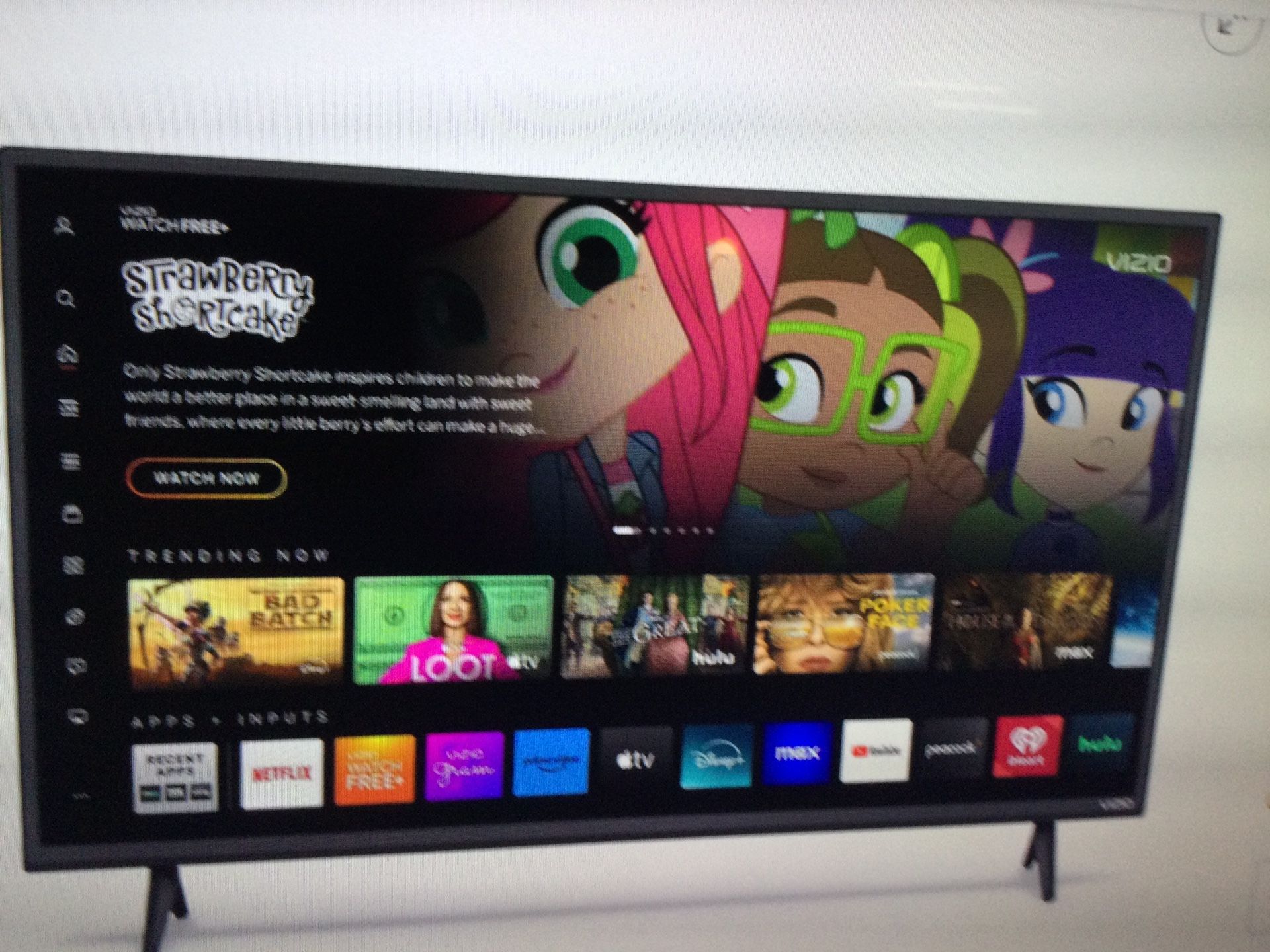 COMBO PACKAGE. 40 INCH 1080P FULL ARRAY LED SMART TV D40F-J09 & PHILIPS SOUND BAR W/WIRELESS SUBWOOFER BLUETOOTH AND WALL MOUND