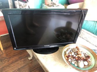 32 in tv great condition!