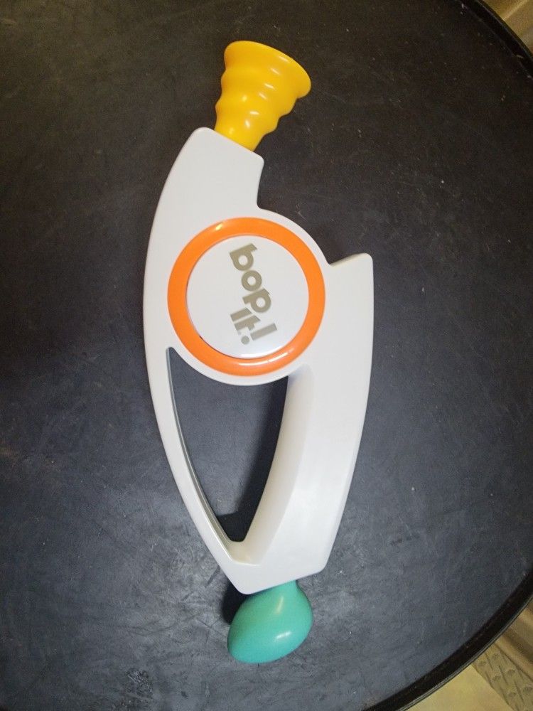 Hasbro Bop It
