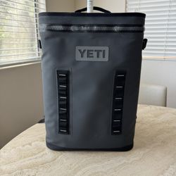 Yeti Hopper BackFlip 24 Backpack Cooler - Charcoal (Used)