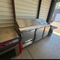 Restaurant Equipment !!