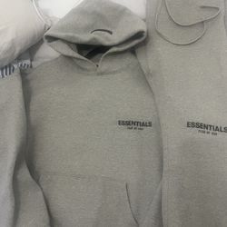 Essential Set Authentic 