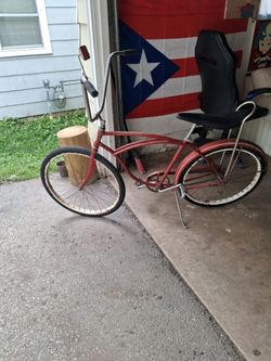 Antique schwinn bicycle great shape ready to ride