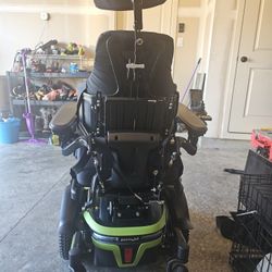Electric Wheelchair