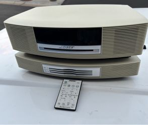 Bose Wave Music System with Multi-CD Changer