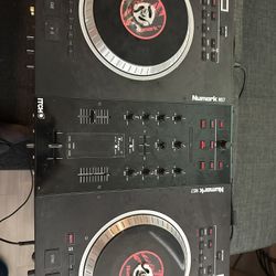 Numark NS7 Controller