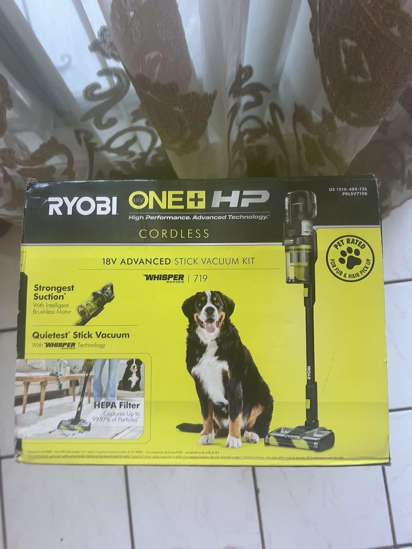 RYOBY ONE + HP   18v ADVANCED STICK VACUUM KIT WHISPER / 719