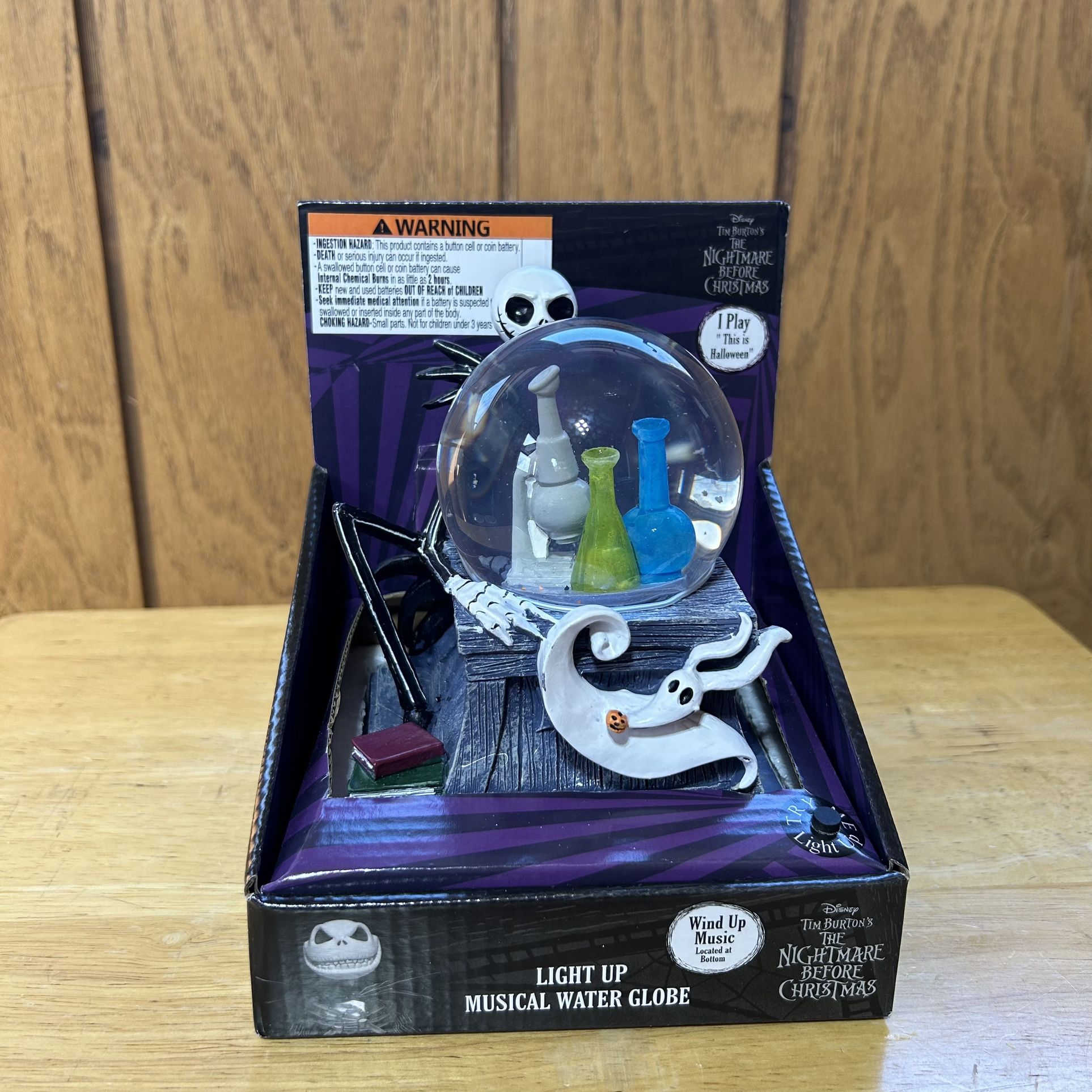 Nightmare Before Christmas Jack Skellington Zero Wind Up Musical Water Globe NEW