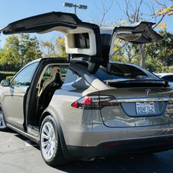 2016 Tesla Model X 90D