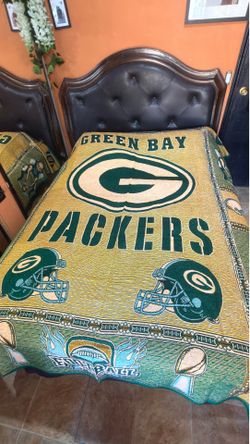 Packers queen size blanket
