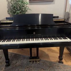 Steinway & Sons Baby Grand Piano Going For Free 