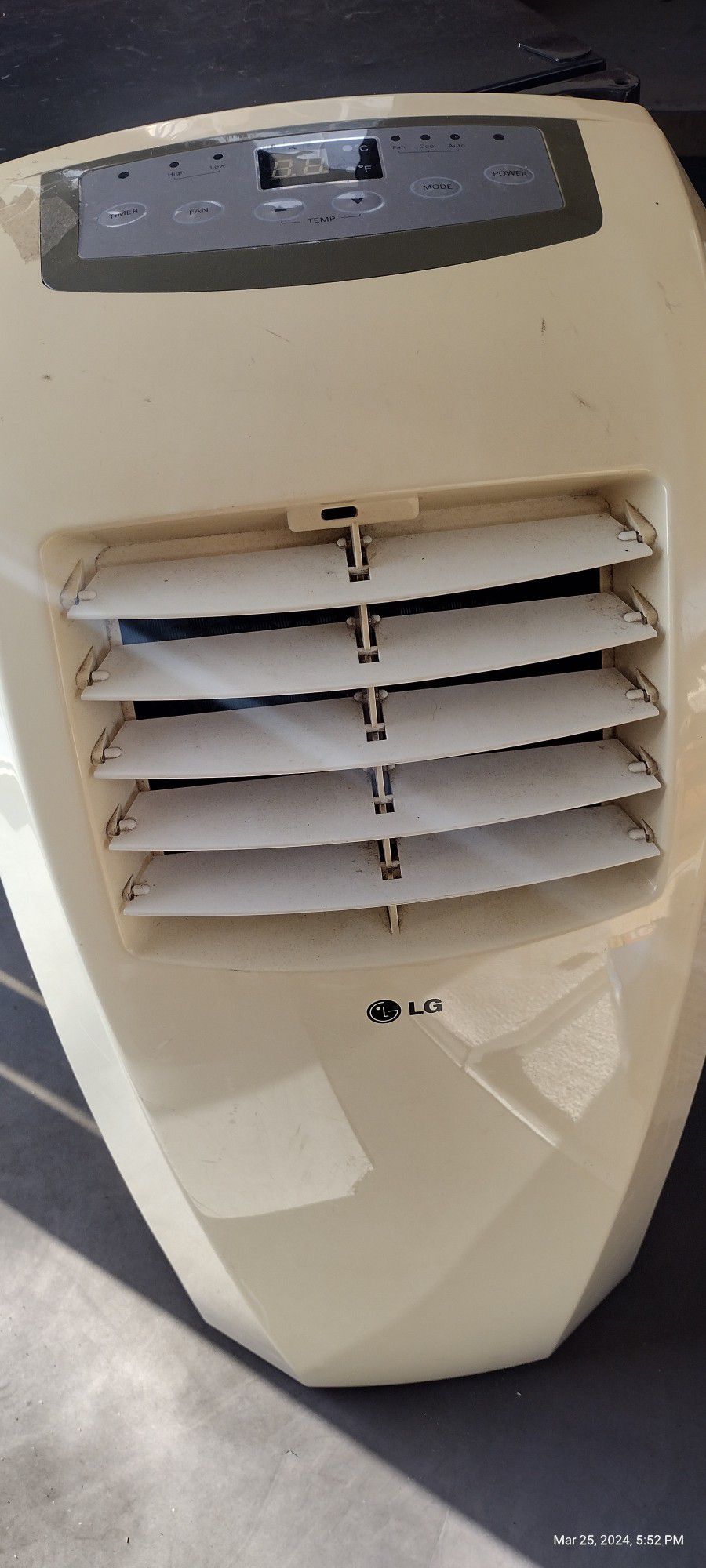 Air Conditioner " LG"