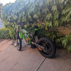 Electric Dirt Bike 