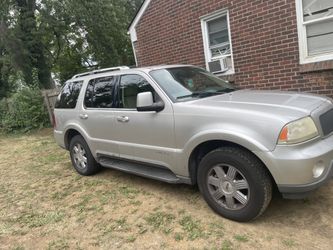 2004 Lincoln Aviator