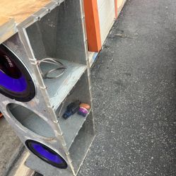 312 Inch Subwoofers And Box For Sale