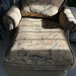  Comfy Chaise lounge