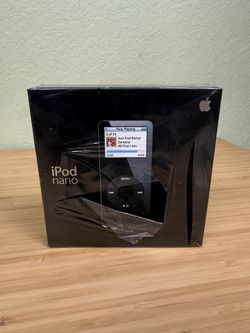 New in box Apple iPod nano 2 GB - 1st Gen- Black (MA099LL/A) Collector's ipod
