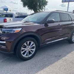 2020 Ford Explorer