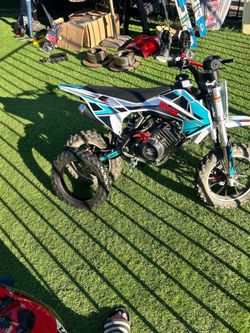 Kid dirt bike