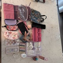 Pouches, Makeup, Organizers, Nail Stuff, Perfume
