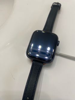 Apple Watch SE 44mm (GPS + Cellular) - Unlocked
