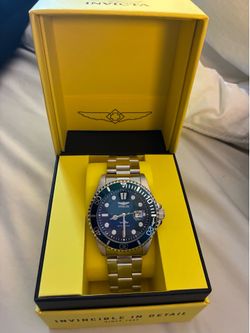 Invicta Pro Diver Watch with Box - Green Bezel, Dark Blue Dial