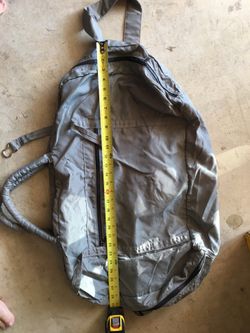 GRAY DUFFLE BAG