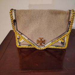 Vintage Tory Burch Whipstich Handbag 
Excellent Condition 
Tampa Area only