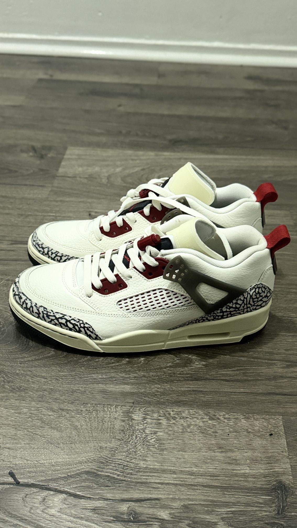 Men’s Jordans Size 9