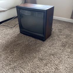 Sanyo DS20030 20" Woodgrain CRT TV (1991) Retro Gaming Coaxial Input Works RARE