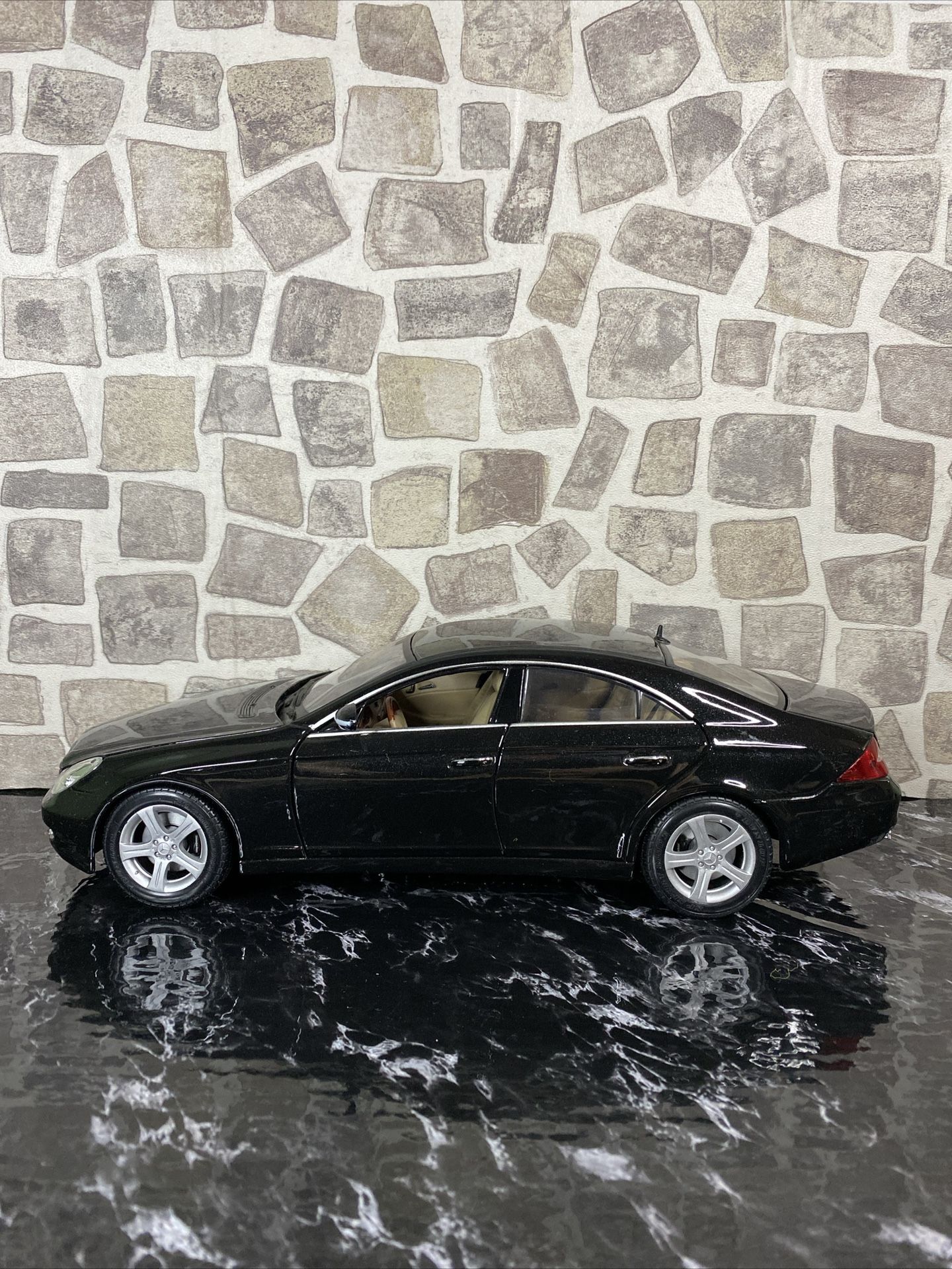 1:18 Mercedes Benz CLS-Class Maisto Diecast