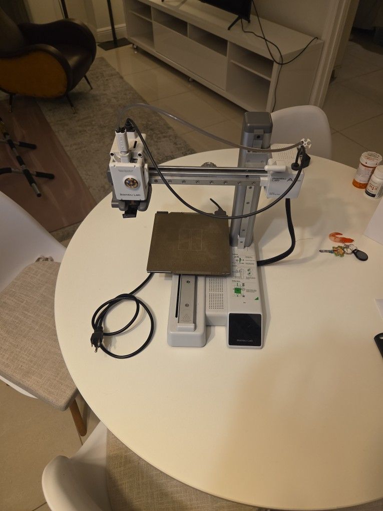 Bambulab A1 mini 3d printer
