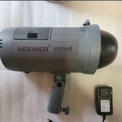 Neewer Vision 4 300W Outdoor Studio Flash Strobe