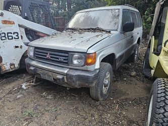 1995 Mitsubishi Montero