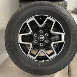 2023 Ford Bronco Wheel and Tire