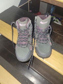 Hiking Shoes 