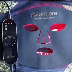 "lumiere time keeper mask $180 obo