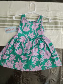 New baby girl dress (12M)
