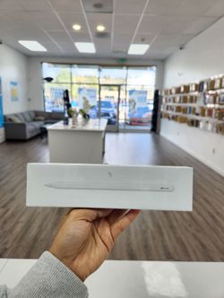 Apple Pencil 2nd Gen Brand New - 1 Year Warranty