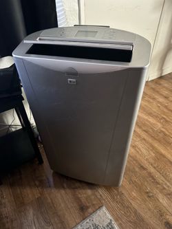 LG Air conditioner with heat
