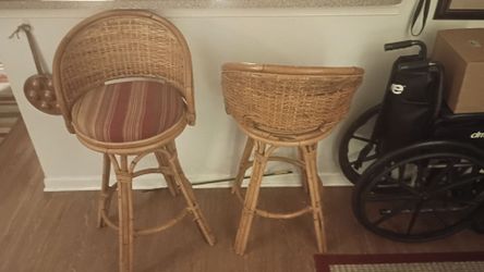wicker bar stools