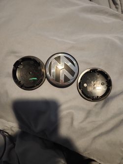 Volkswagen Passat Wheel Emblems