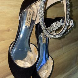 Badgley Mischka Pointed Elegant Shoes 