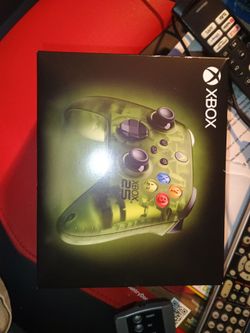 Xbox 25th anniversary controller