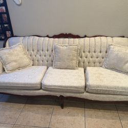 Vintage Cream Tufted Sofa and Loveseat Set $220