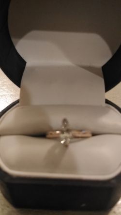 Diamond ring 14k gold