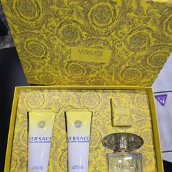 Versace Yellow Diamond Gift Set