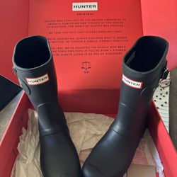 Hunter rain boots